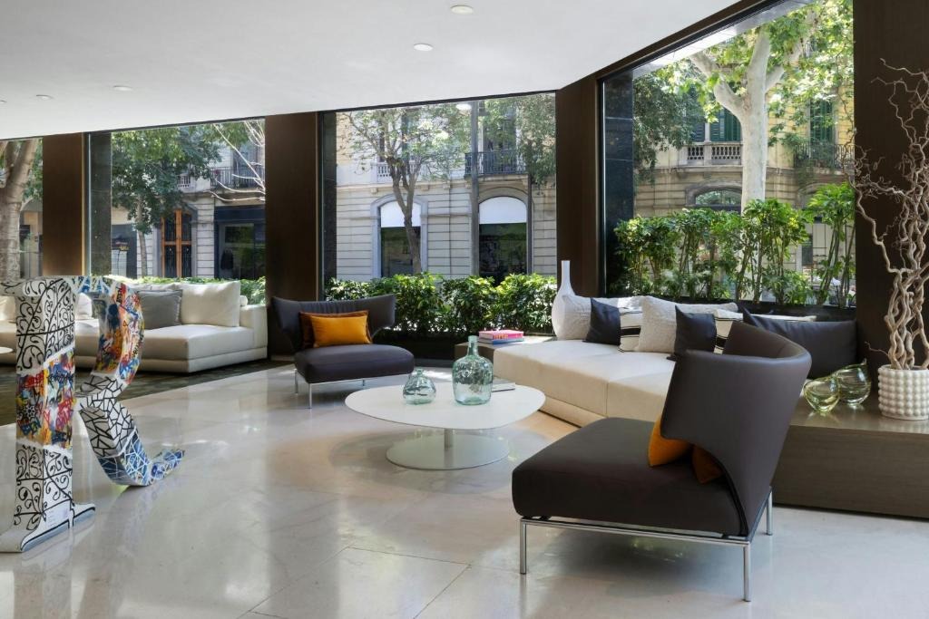 هتل  رنسانس بارسلون